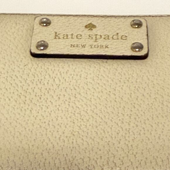 Kate Spade New York Wellesley Neda Zip Around Leather Wallet Classic Parisian - Picture 1 of 11